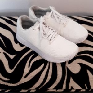 Trainor Plus Trainors